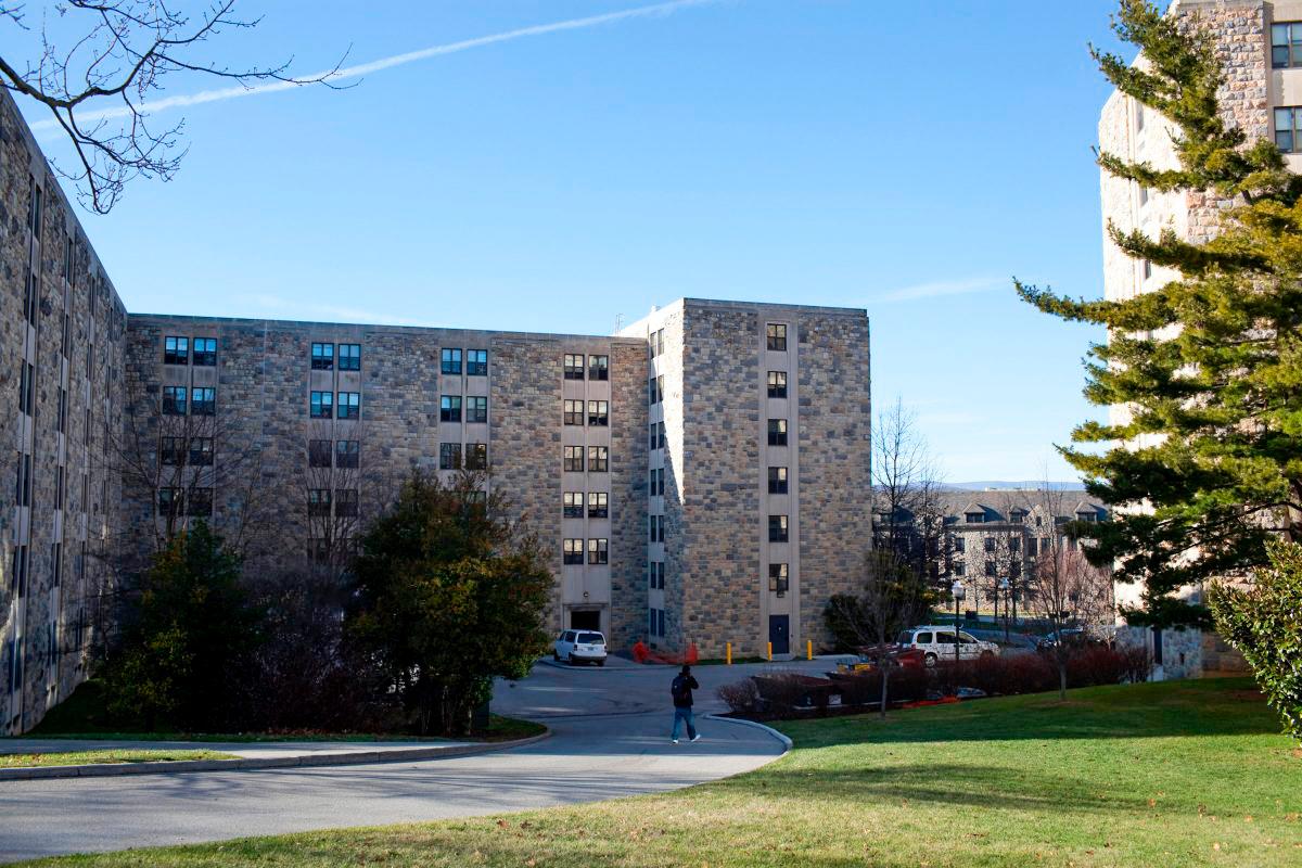 Virginia Tech Disenrolls 134 Unvaccinated Students