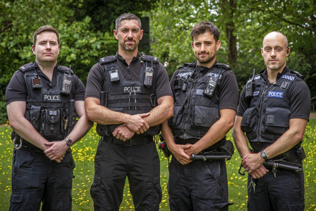 Police Officers Who Chased and Tackled Terrorist in Reading Recognised for Bravery