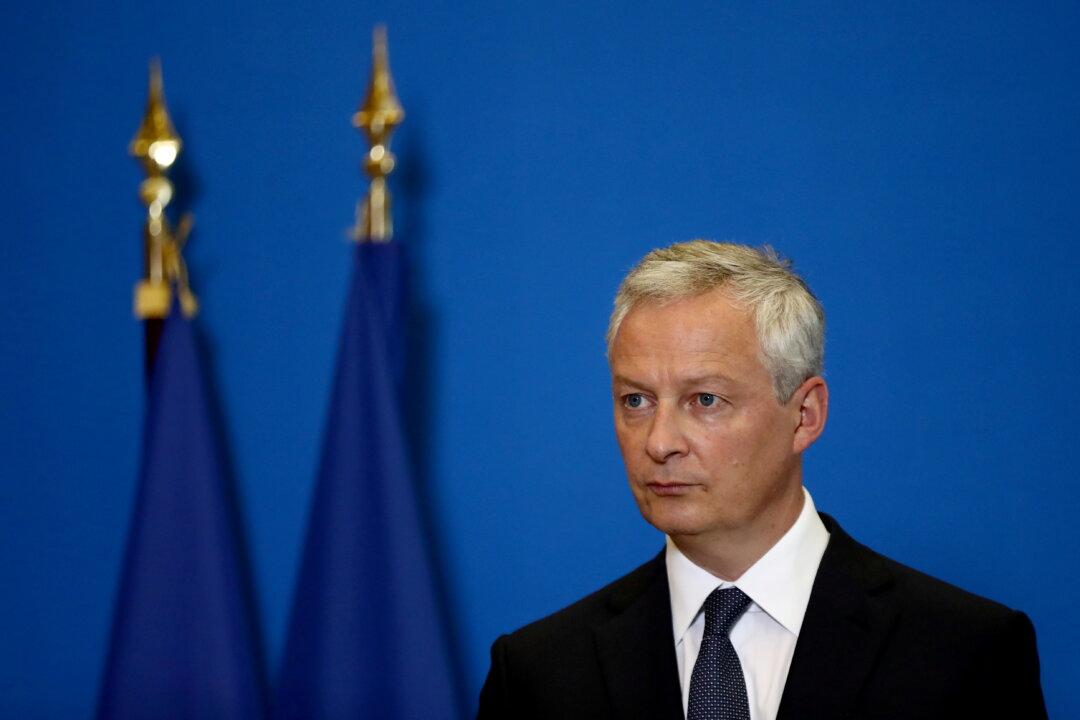 Afghanistan a Wake-Up Call for Europe on Defense, Leadership: France