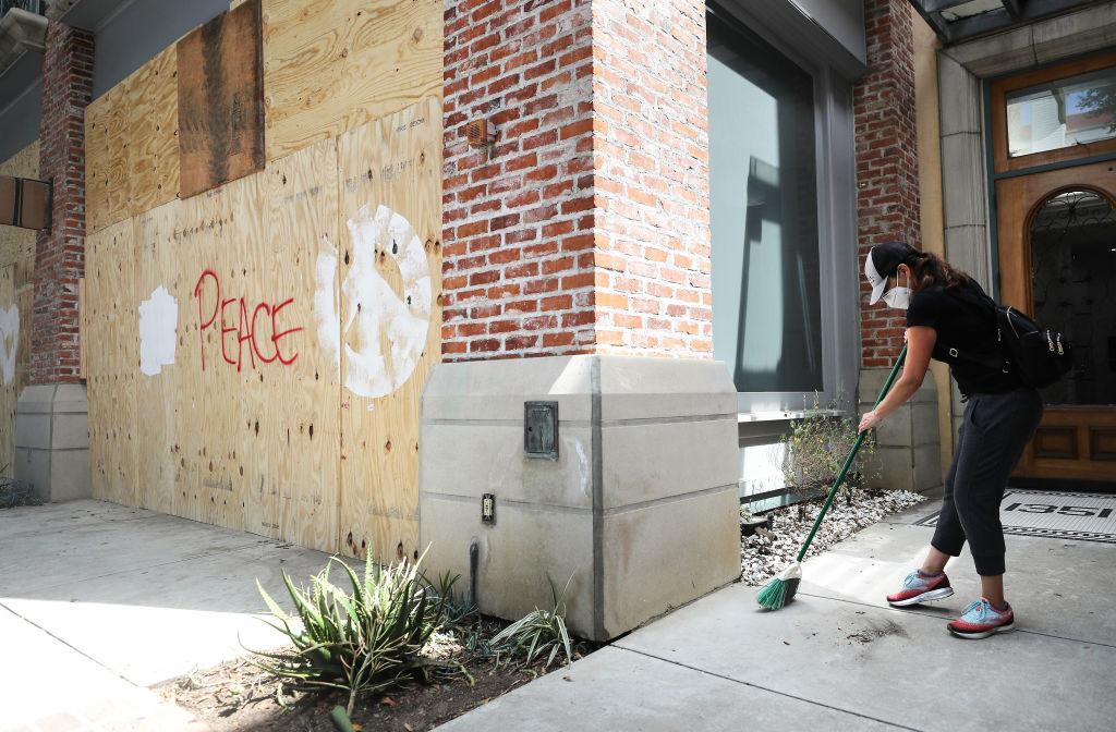 Man Pleads Guilty in Arson Fire at Sushi Eatery Last Year