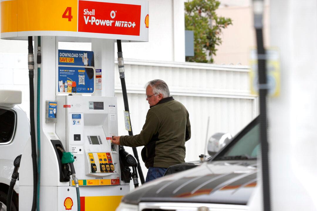 Biden Asks FTC to Probe Energy Companies for Possible ‘Illegal Conduct’ as Gas Prices Soar