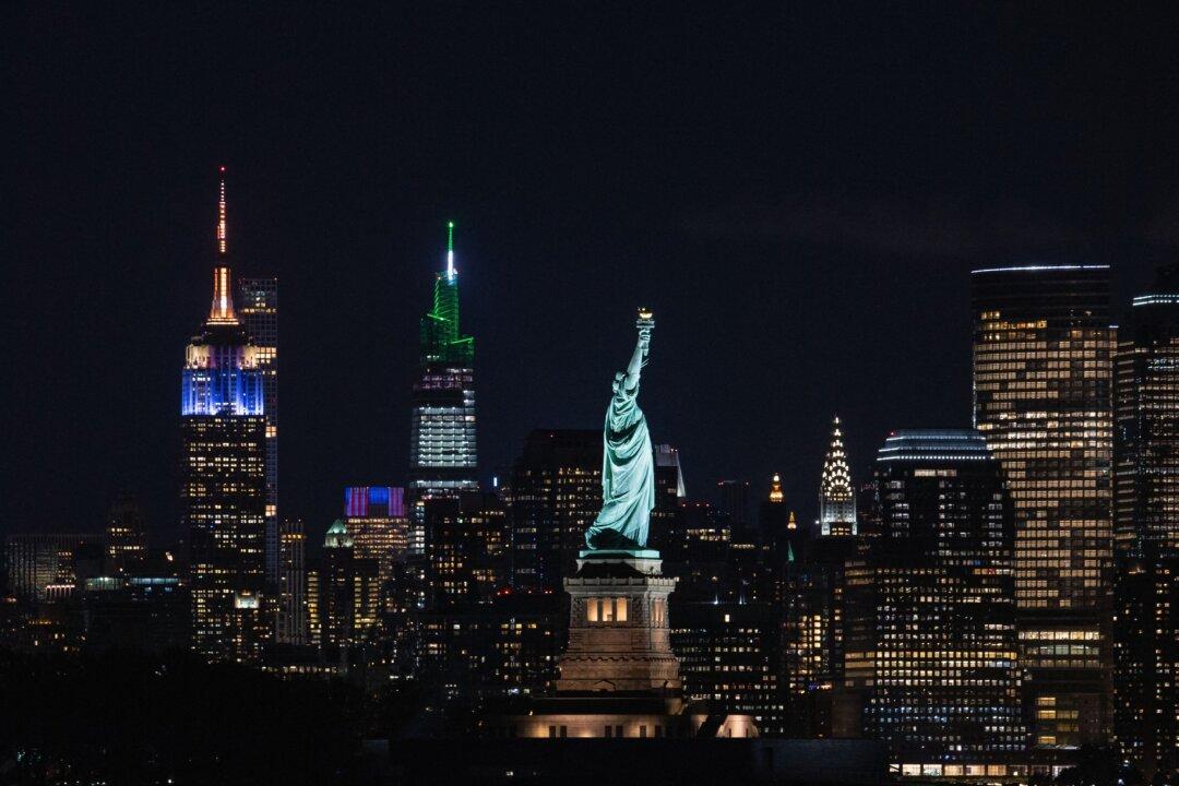 US Can Move Beyond Afghanistan Shambles With Alliance of Democracies