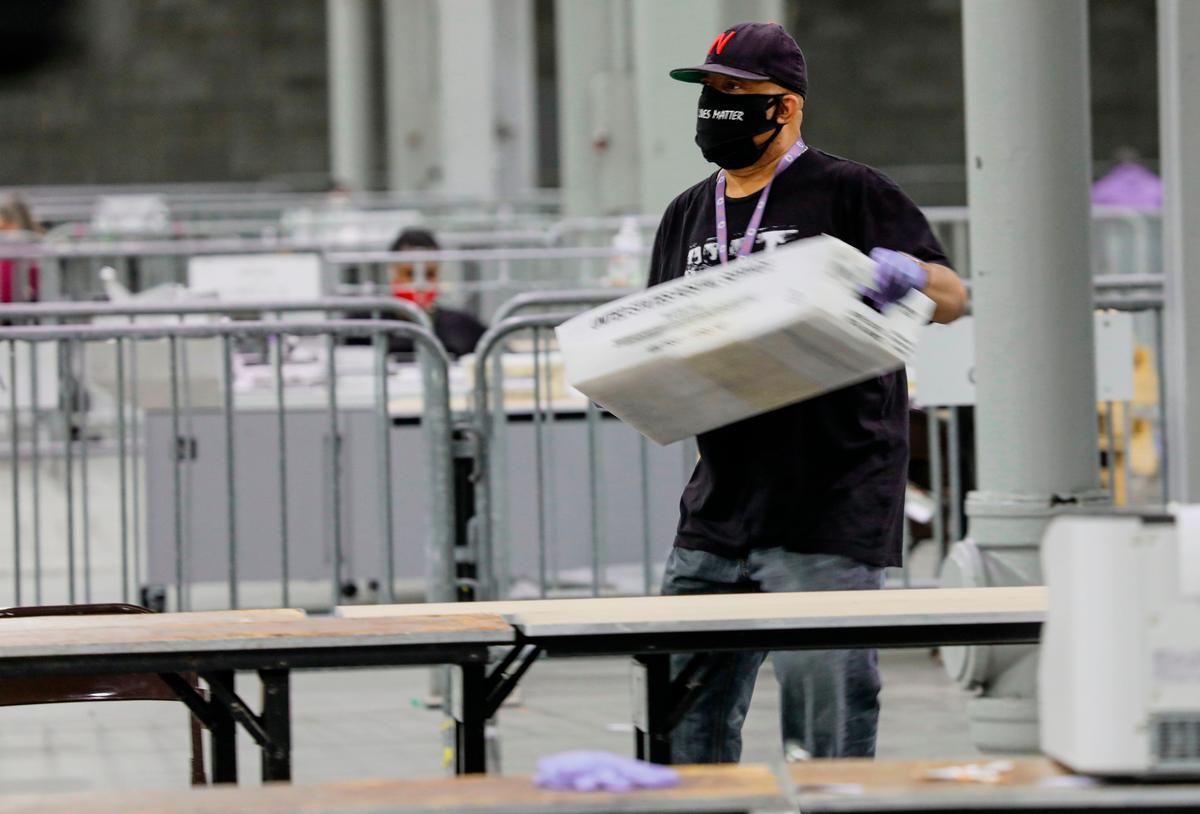 Georgia Appeals Judge’s Ruling That Allows Early Voting This Saturday in Senate Runoff