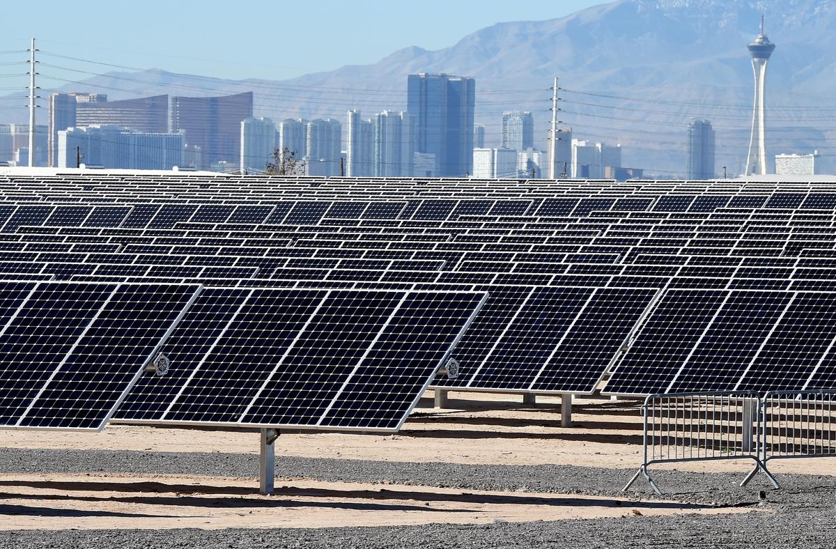 Biden Administration Envisions Solar Power Decarbonizing the Grid