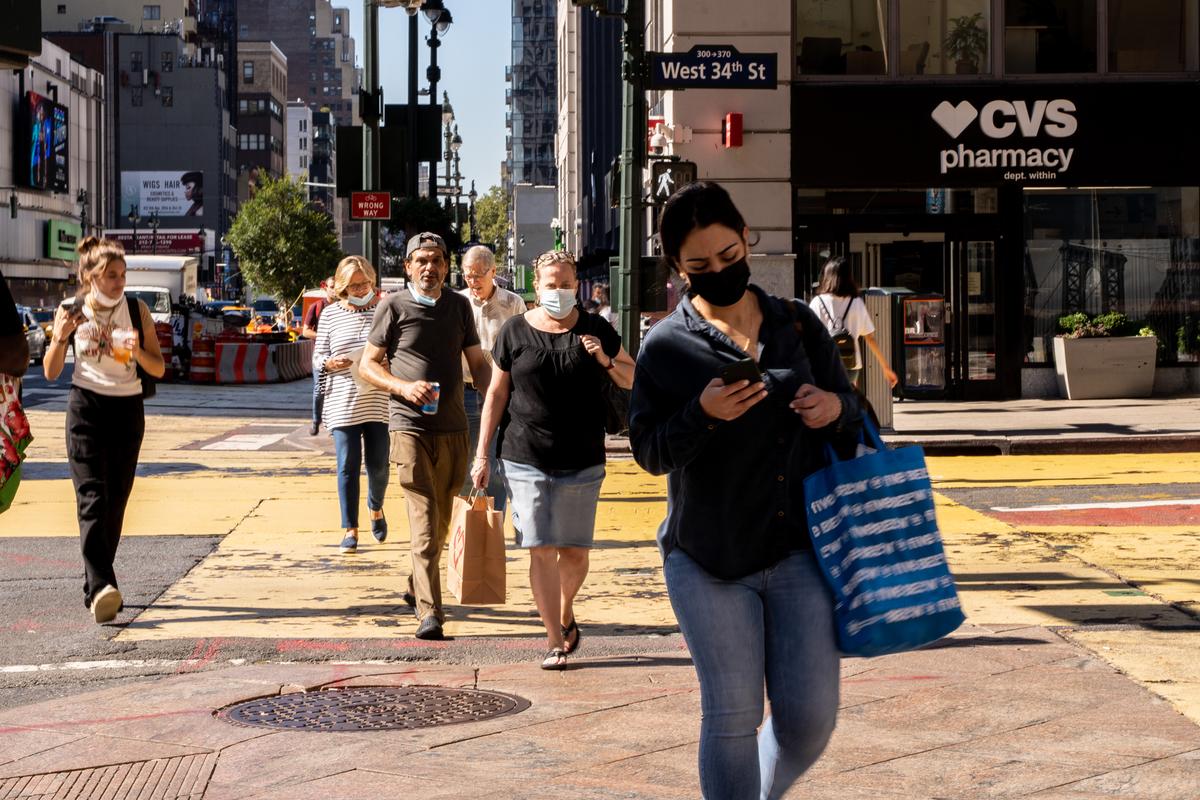 US Population Growth Falls to Record Low, Census Figures Show