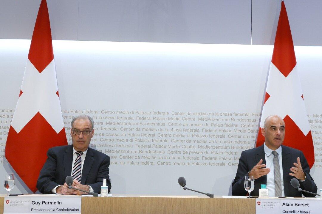 Swiss Will Need COVID Certificates to Go to Bars, Restaurants