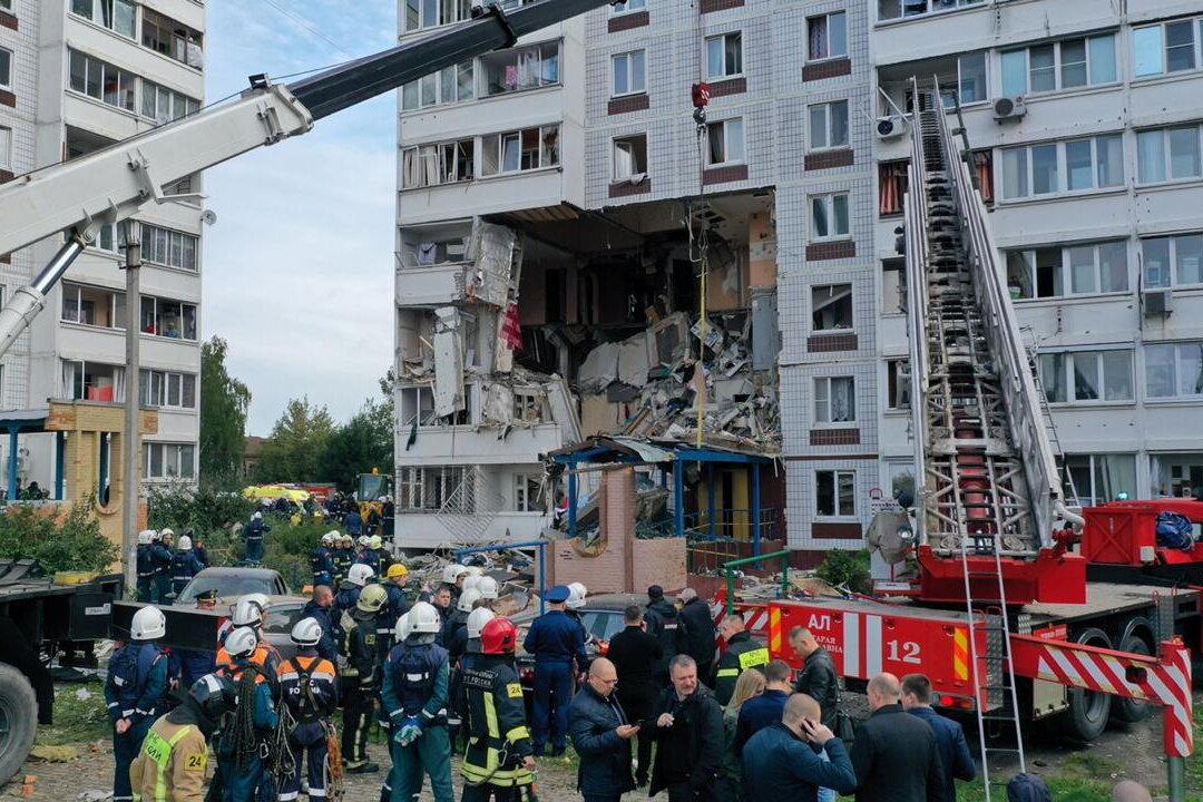 2 Killed, Several Hurt in Gas Blast in Russian Apartment Block