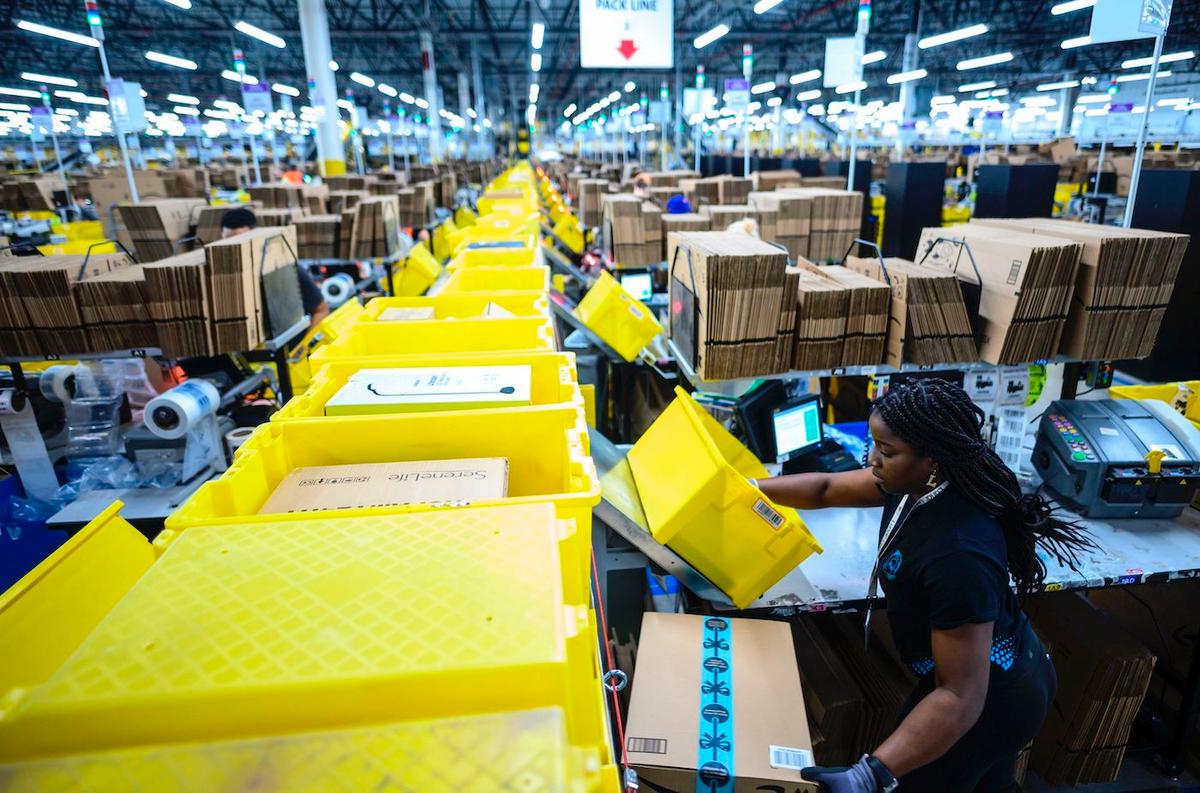 Newsom Signs Bill to Limit Production Quotas at Amazon, Other Warehouse Operators