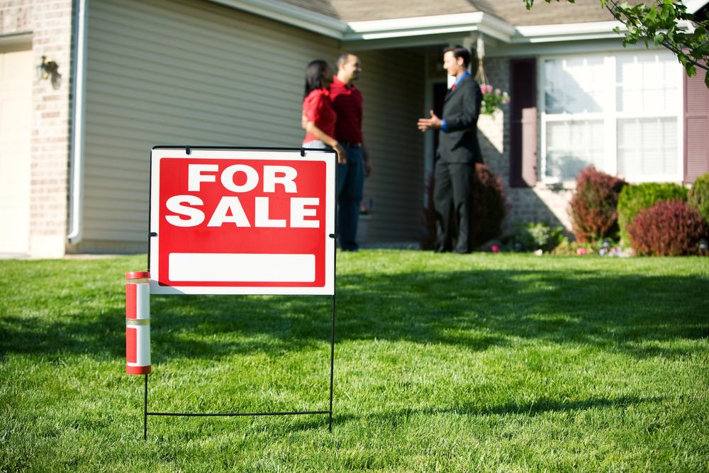 Why Are Real Estate Companies Advertising They Will Buy Your House?