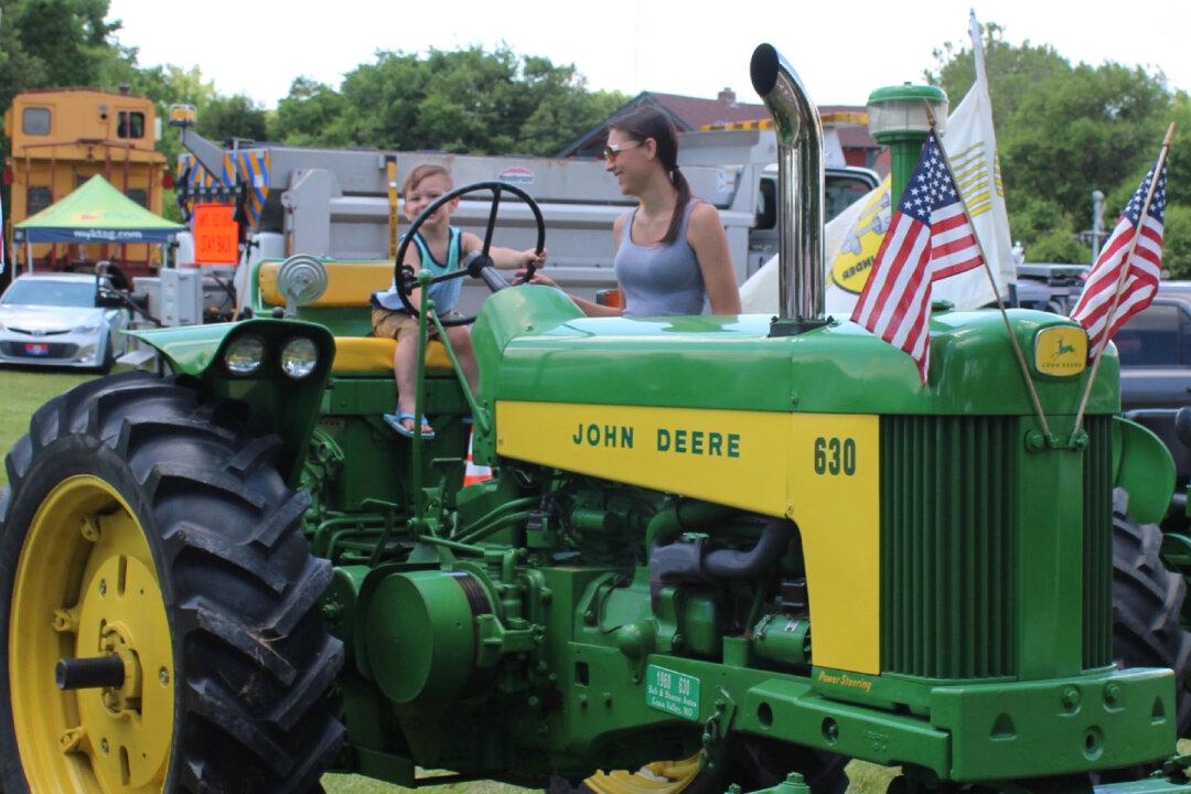 Learn About People Who Changed the World at Halls of Fame