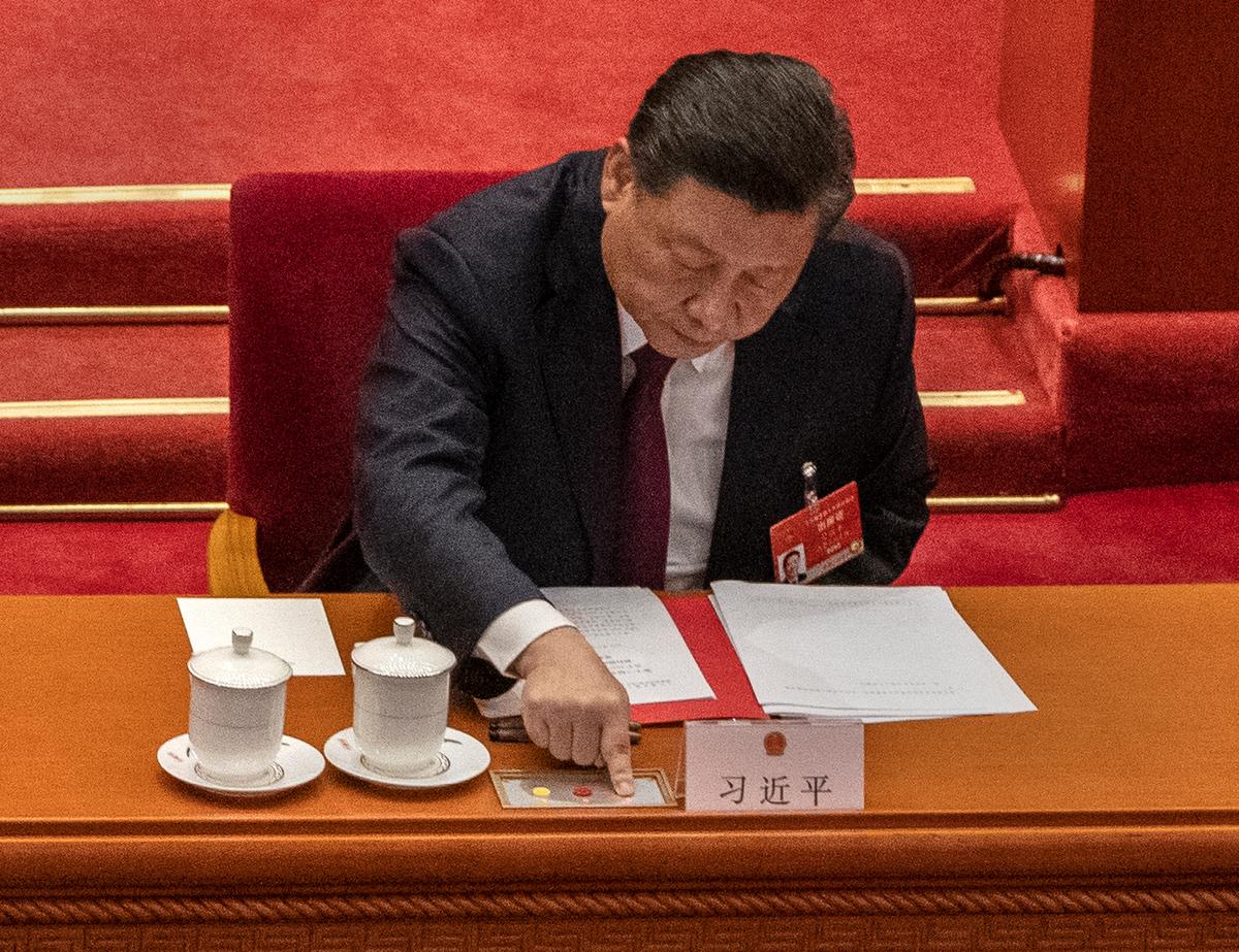 Chinese State Media Advocate ‘Struggle’ in Support of Xi Jinping