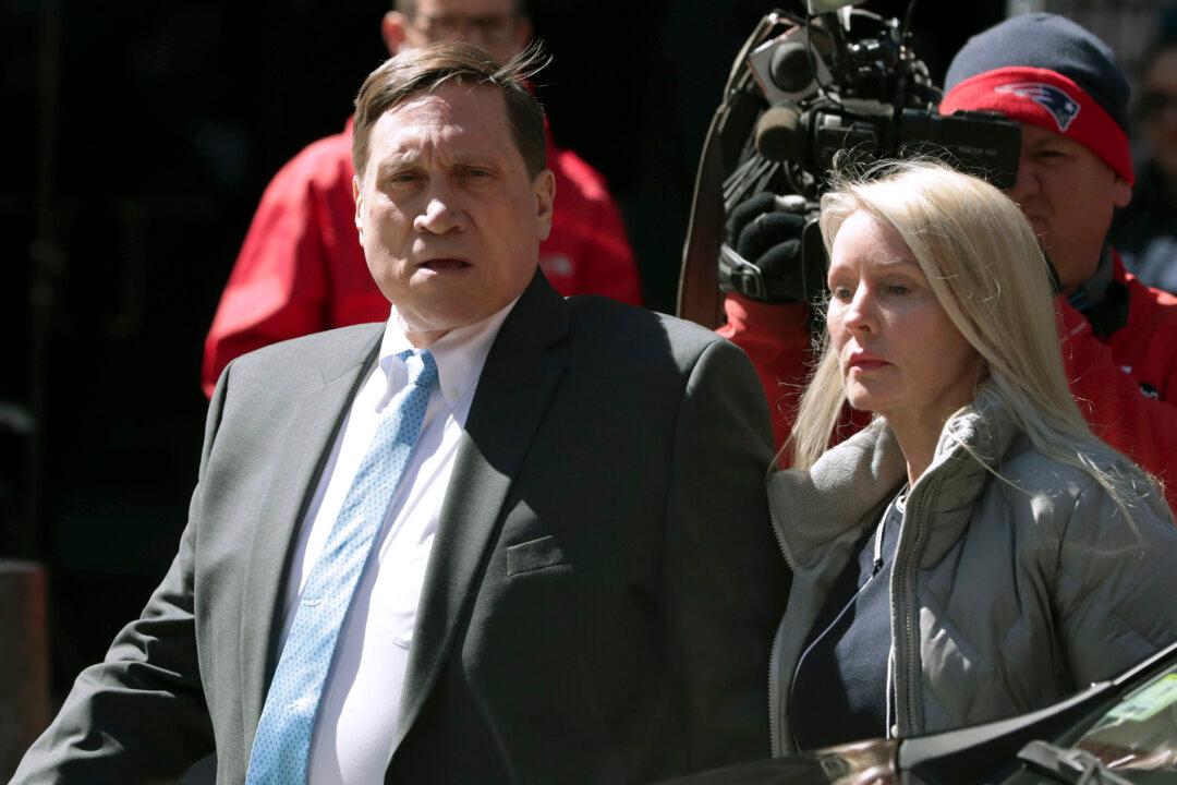 First Trial in College Admissions Scandal Gets Underway