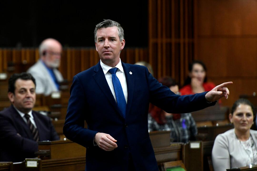 Tories Ask Ethics Watchdog to Confirm Whether Trudeau Disclosed 2016 Book Deal With CCP-Controlled Publisher