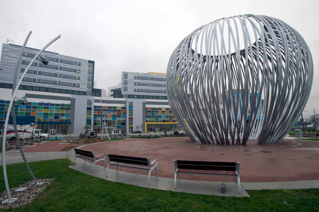 Stray Bullet, Not Targeted Shooting, to Blame for Officer’s Injury: Montreal Police