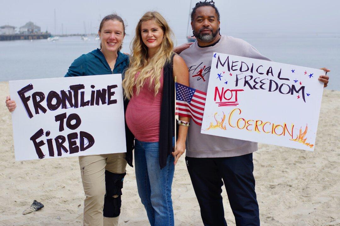 Some California Hospital Workers Plan to Defy Sept. 30 Vaccine Deadline