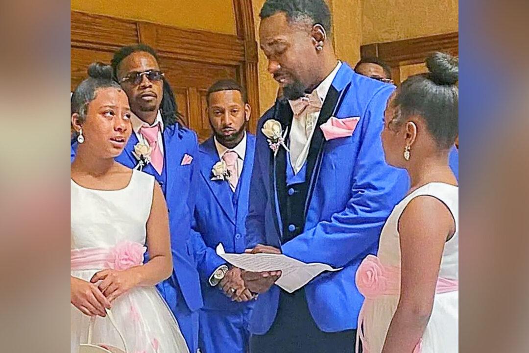 Man Proposes Adoption to Stepdaughters on Wedding Day: ‘Blood Could Not Make Us Any Closer’