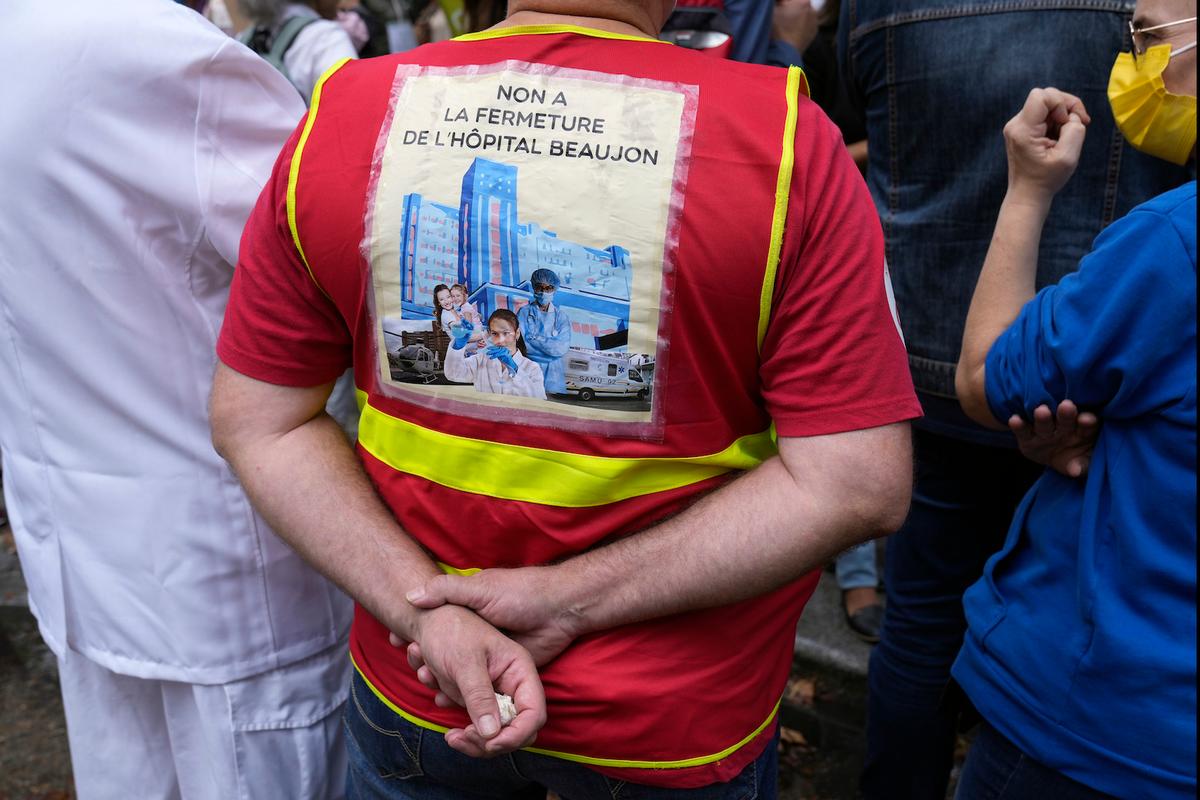 France Fears Medical Staff Shortages as 300,000 Unvaccinated by Sept. 15 Deadline