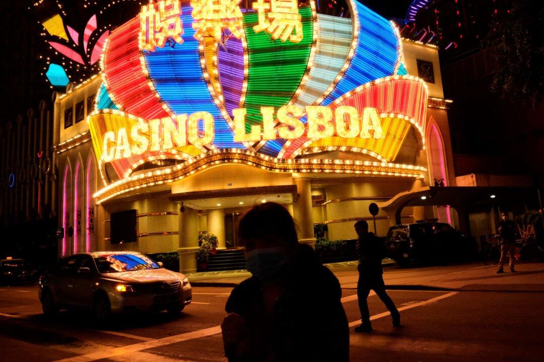 Billions Blown as Macau Casino Investors Fold Amid Gambling Review