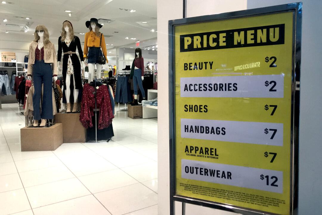 Canada Inflation Hits 18-Year-High With Election Just Days Away