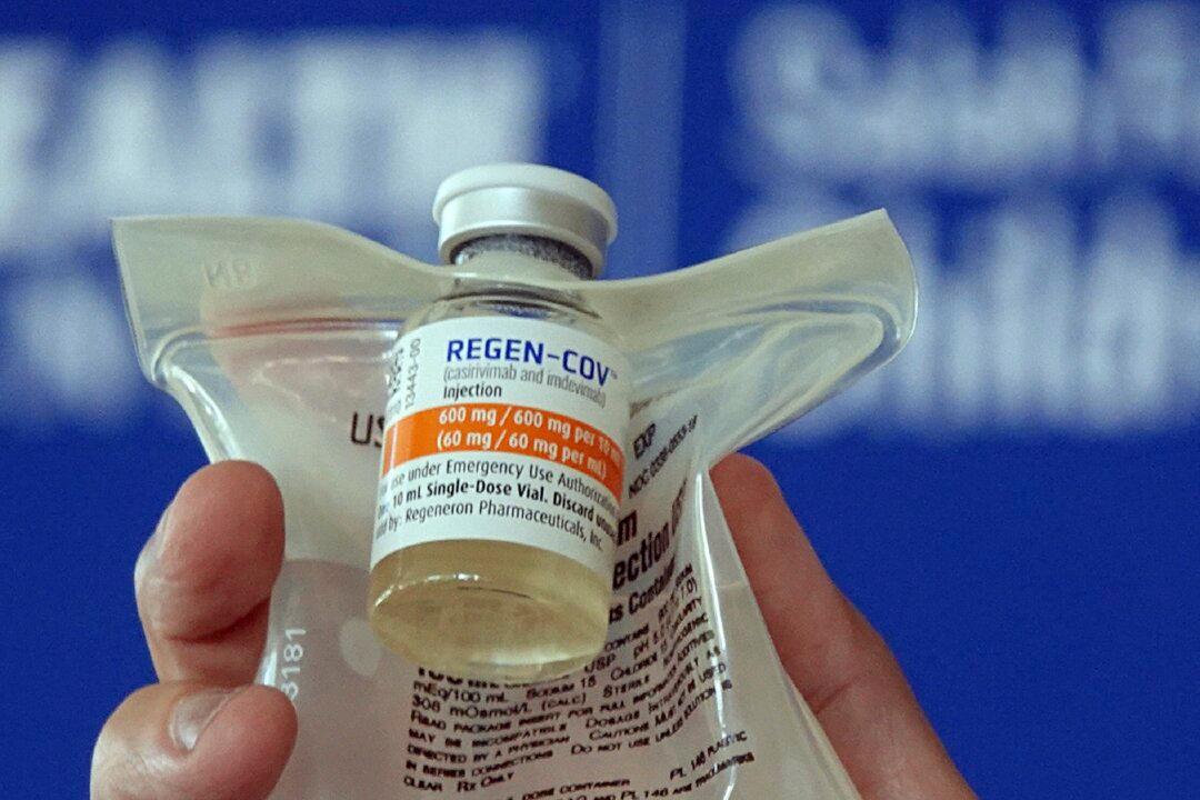 Tennessee Follows Federal Guidance, Recommends Vaccinated Don’t Get Monoclonal Antibodies