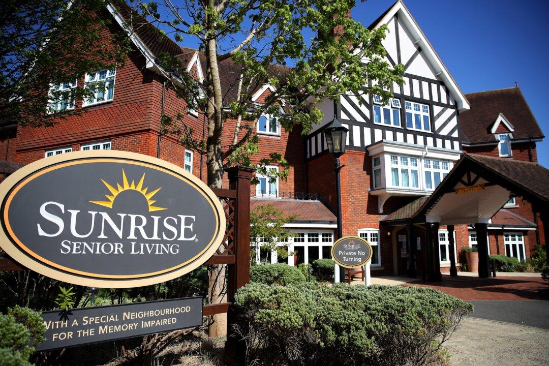 UK to Relax Immigration Rules for Care Workers Amid Staff Shortages