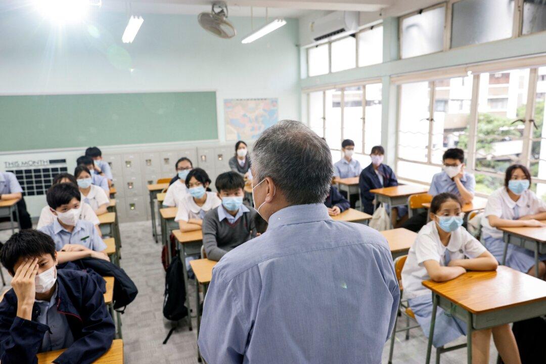 Political Pressure Mounts, Hong Kong Teacher Losses Hits 5-Year High