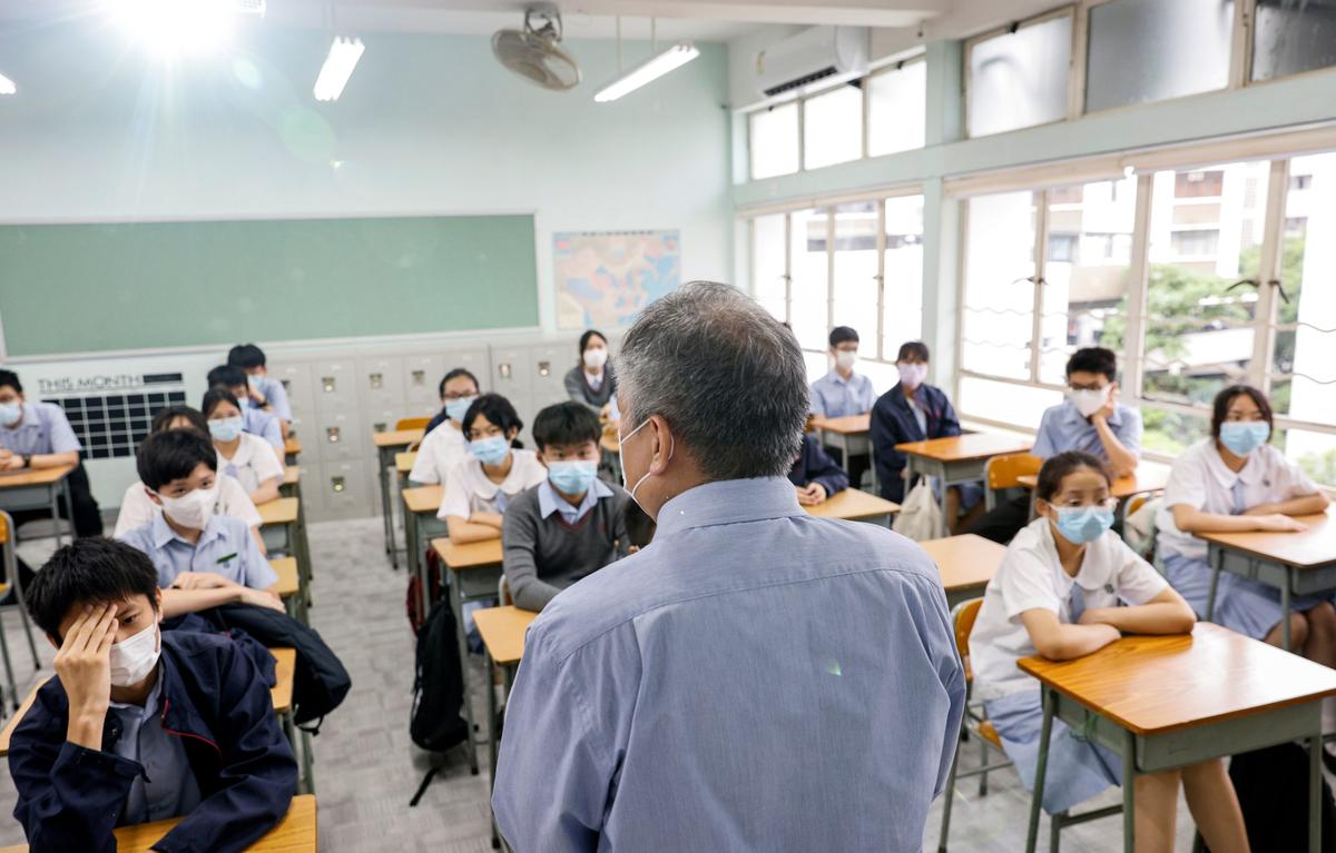 Political Pressure Mounts, Hong Kong Teacher Losses Hits 5-Year High