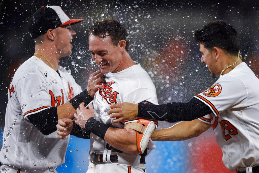 Yanks Toss It Away in 9th, Fall to Hays, Orioles 3–2 in 10th