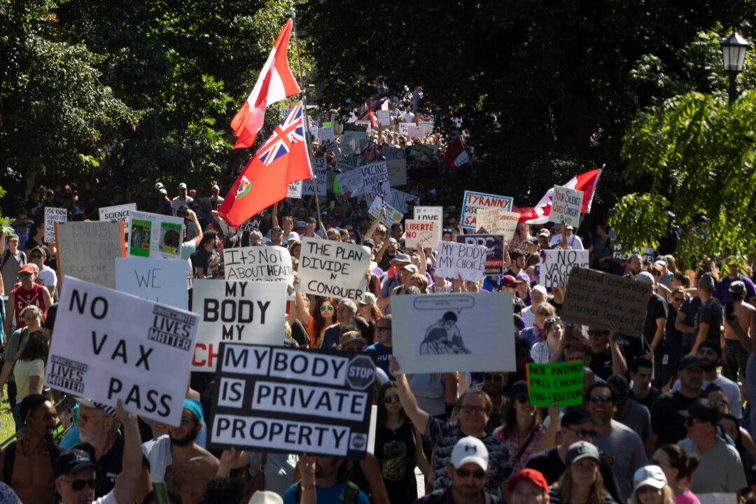 Thousands Across Canada Protest Against COVID-19 Restrictions, Mandates