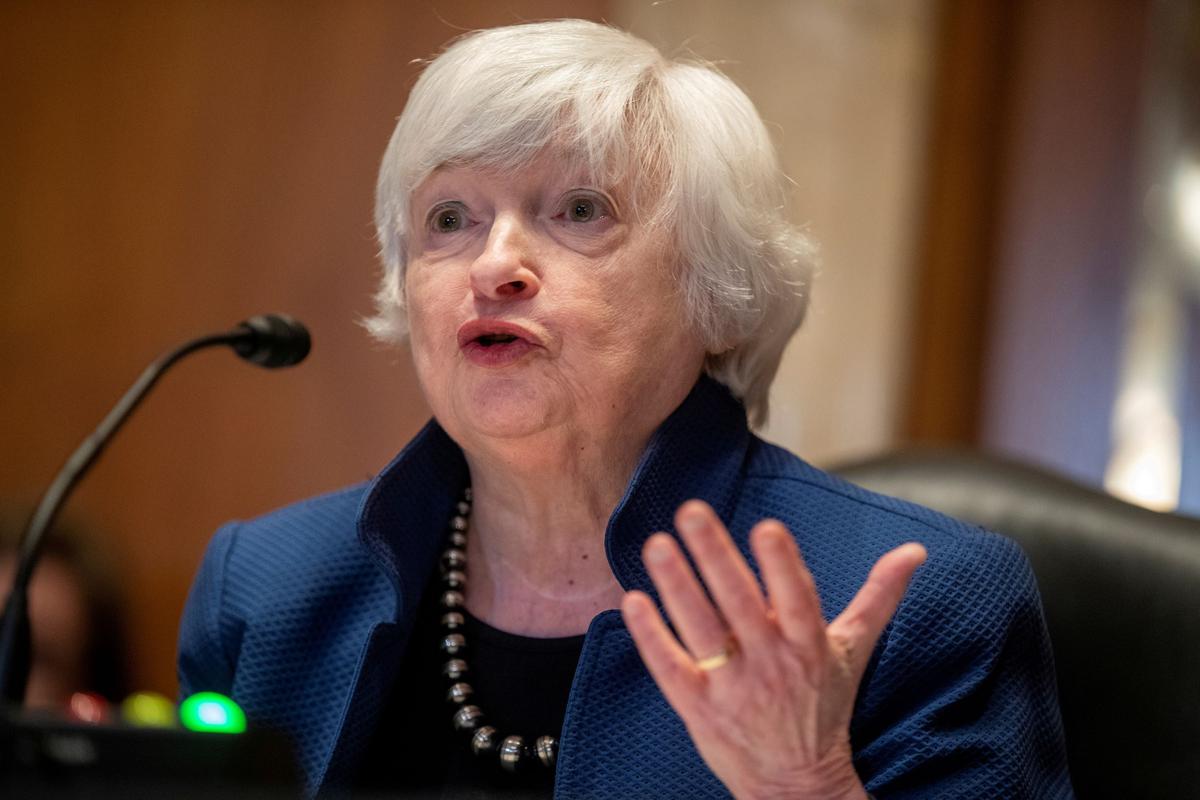 Yellen Says Delta Slowing Recovery, Urges Faster Distribution of Emergency Rental Aid