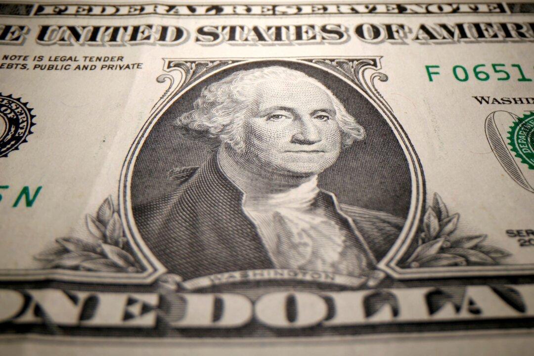 Alternative Payment Systems Pose ‘Long-Term Threat’ to US Dollar Supremacy, Experts Warn