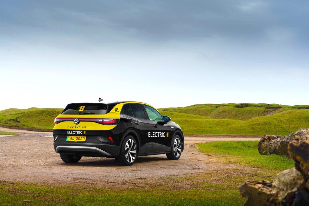 London Cab Firm Addison Lee to Go Fully Electric by 2023