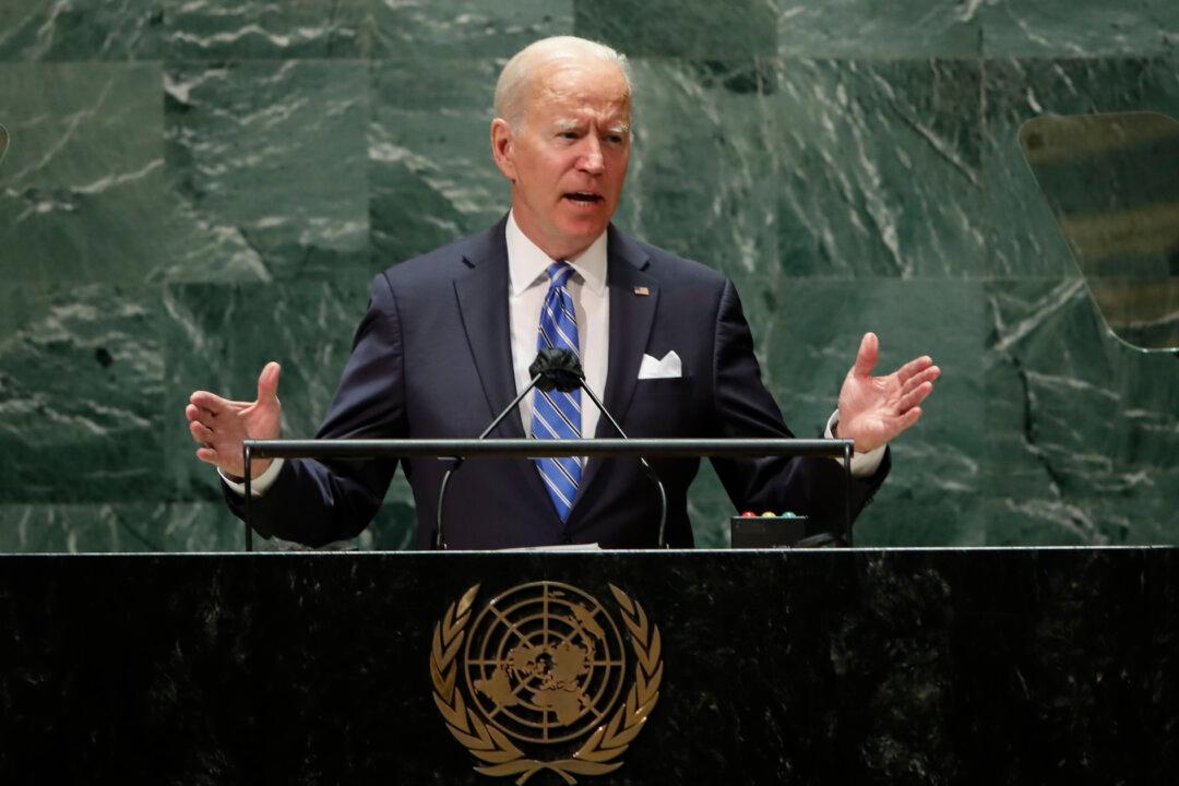 Biden Announces Further US Investment in Combatting COVID-19 Globally