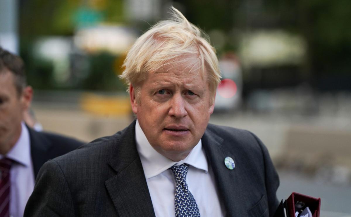 UK Motorists Urged to Stop Panic Buying as Drivers Unable to Work Amid Fuel Crisis