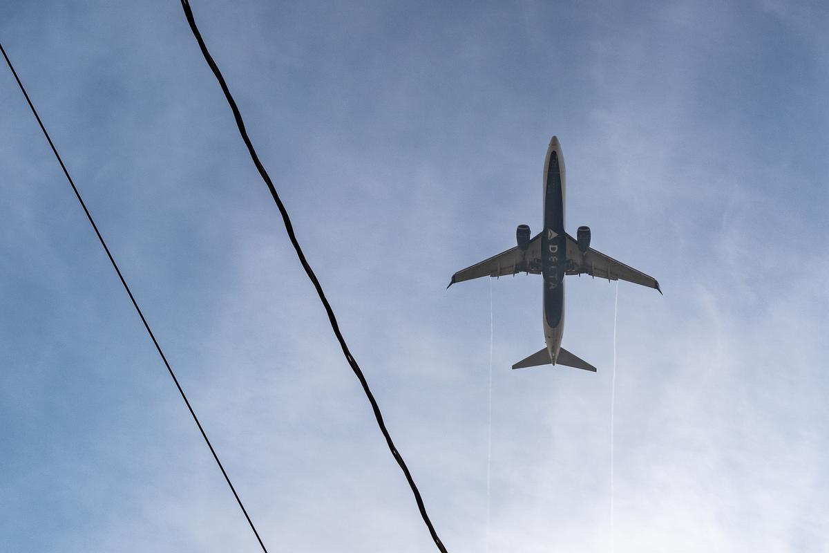 American Airlines Flight Diverted After Attendant Allegedly Assaulted