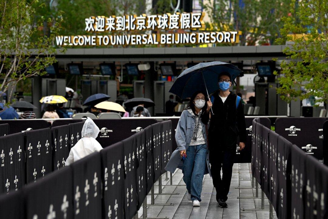 Universal Studio Opens in Beijing After 2 Decades of Preparation