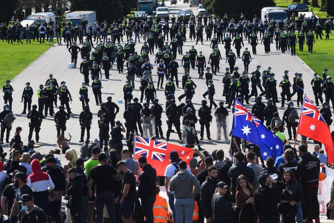 ‘Allow People to Make Their Own Choice’: Former Australian PM on Melbourne Protests