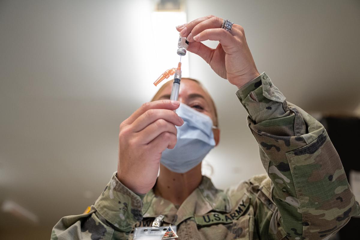 GOP Senators Propose Measure to Ban Certain Discharges of Unvaccinated Military Members