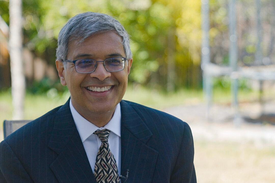 Dr. Jay Bhattacharya: Herd Immunity Doesn’t Mean a Disease Goes Away