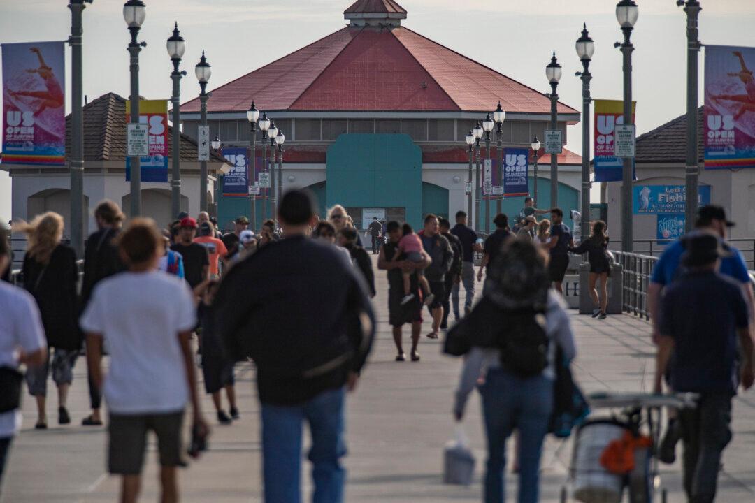 Huntington Beach Residents Reflect Upon Fatal US Open Shooting