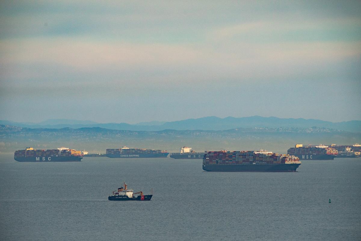 COVID-19 Pandemic Lockdowns Caused Jams at California Ports