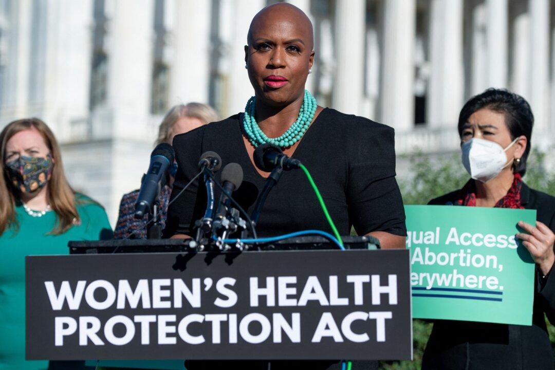 Democrats Push to Codify Unlimited Abortion Law