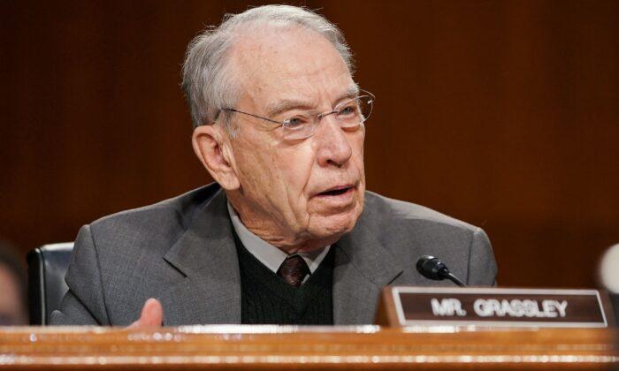 Democrats Are Criticizing the Supreme Court Emergency Procedures to Warrant Adding Justices: Sen. Grassley