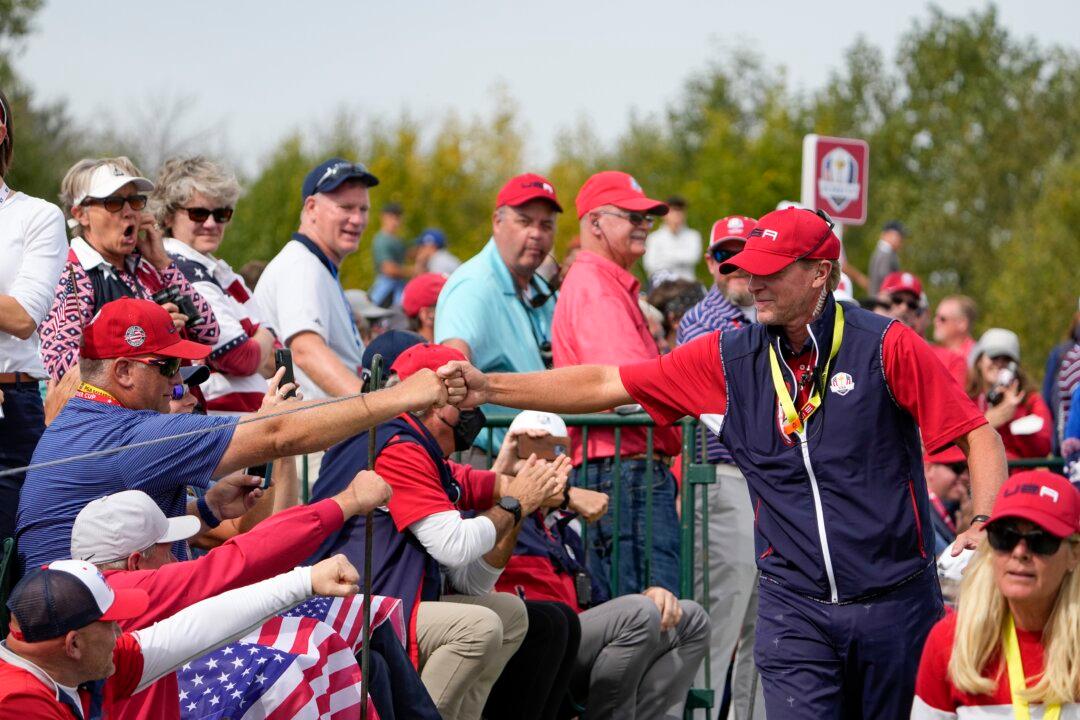 Americans Win Ryder Cup in a Rout, Send Europe a Message