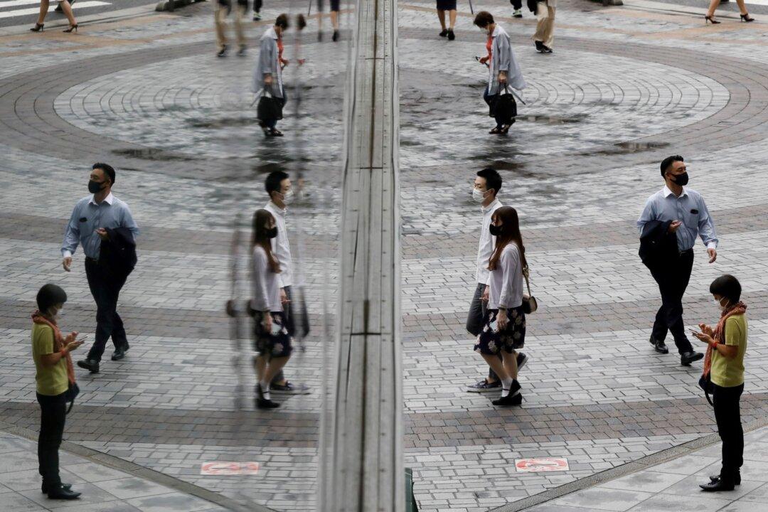 Japan to Start Vaccinating Children Aged 5 to 11