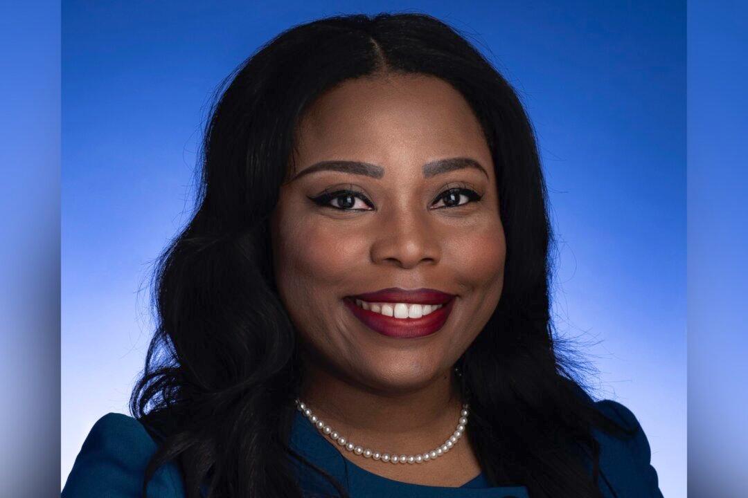 Ousted Tennessee Senator Sentenced to Probation for Fraud