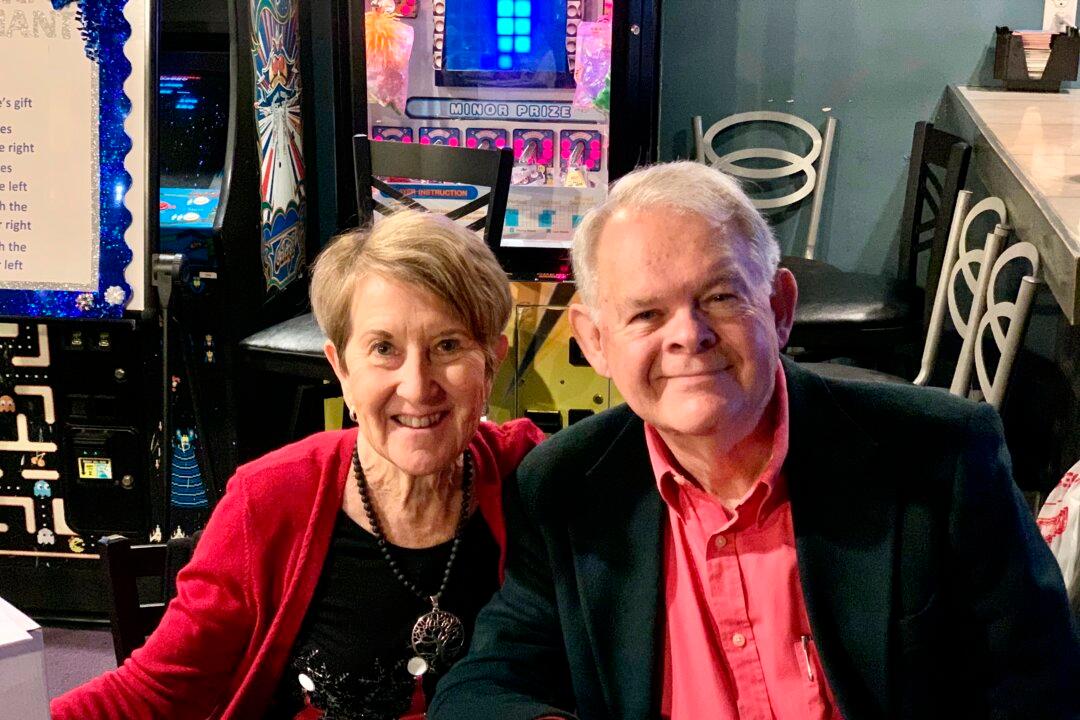 Couple Celebrating 50th Anniversary Died in Train Derailment