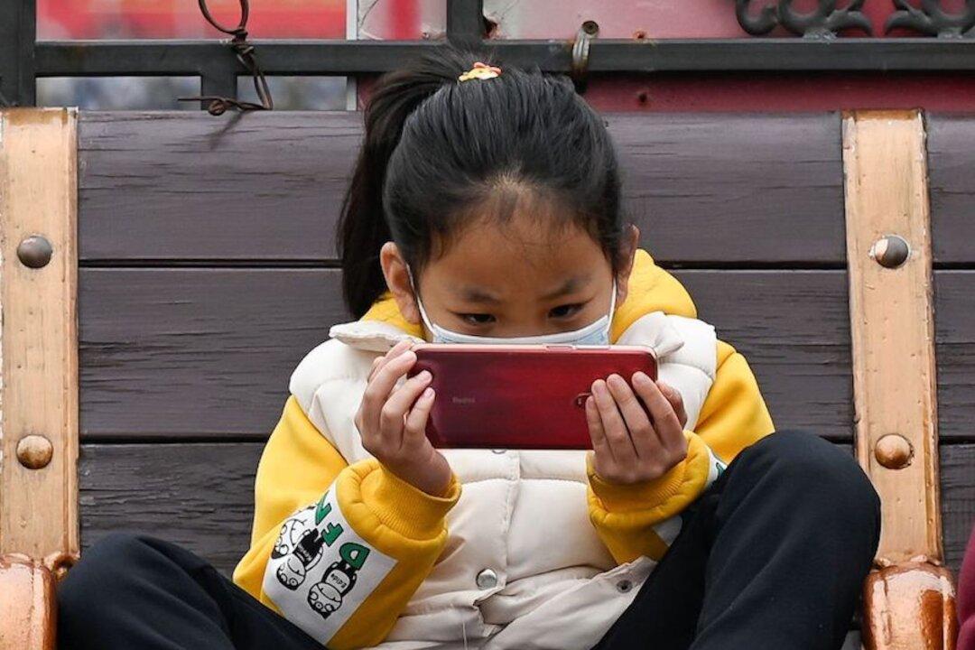 Crash Course for Queensland Parents on School Mobile Phone Ban