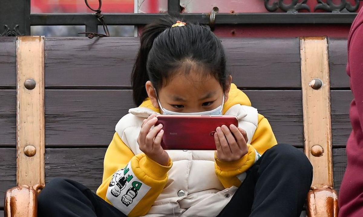 Crash Course for Queensland Parents on School Mobile Phone Ban