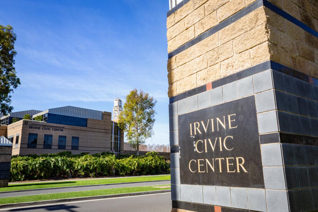 Irvine Journalist Runs for Mayor, Seeks More Transparency and Constituent Input